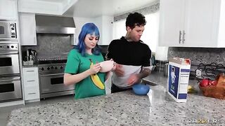 It is not necessary to have breakfast in the morning, but sex