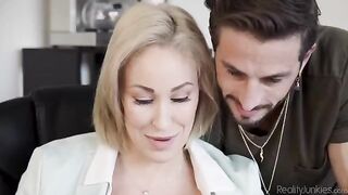 Girl is Over Worked and needs sex