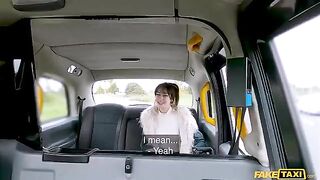 Fucking beautiful girl in the car is very pleasant