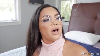 Banned garage sex with Latina and a plot