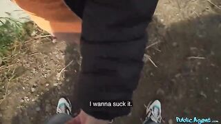 Hot Italian brunette lost her phone and got banged on the street