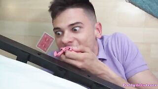 College girls enjoy rubbing their cunts with pantie scent