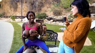 Nympho jogger gets flashed by pervert old bench sitter