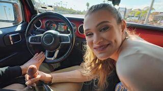 Girl agreed to sex in the car at the casting, she was paid