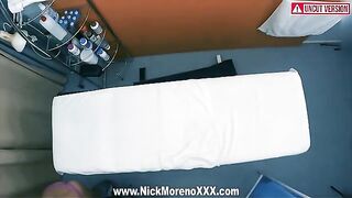 The young masseuse gets horny while massaging his 19-year-old client