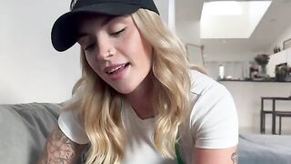 The barista was caught cheating on her boyfriend at work