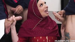 A culture that is common to all, a girl tried it for the first time