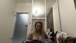 Come to my place, my parents are not at home today