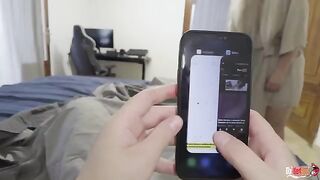 The stepson was distracted, and his stepmom took advantage of the moment to teach a lesson