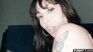 You can have sex with this beautifully girl too