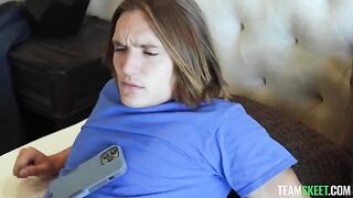 I gave all my strength to reach orgasm with two girls