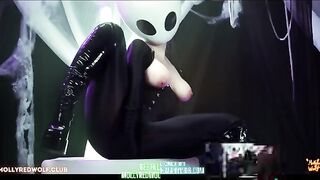 The whole world will wait while she gets fucked, a true hottie