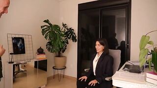 The employee's tongue is useful, she enjoys it very much with her boss in this hot scene
