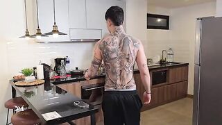 The coffee got cold while the MILF finished up with intensity