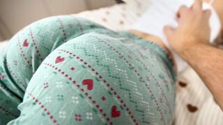 A view of that round and firm ass drives me wild and leaves me restless