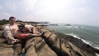 A girl with a juicy ass is fucked outdoors by her boyfriend in this hot scene
