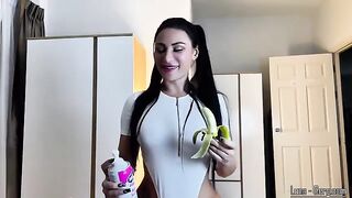 The body of a seductive step sister is a weapon of mass arousal
