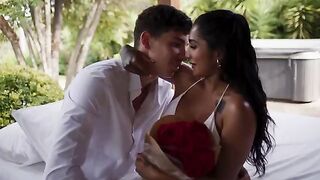 Yasmina Khan got her tight asshole gapped hard on Valentine's Day