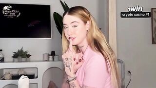 A hot morning wake up call from a stunning step-sister