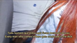 A hot chick showed herself in an empty road, the man fucked her in the car