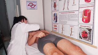 The doctor checked the girl’s pussy by making her cum in front of him